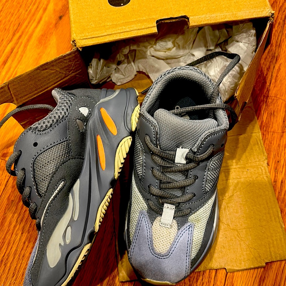 Yeezys size 13 kids